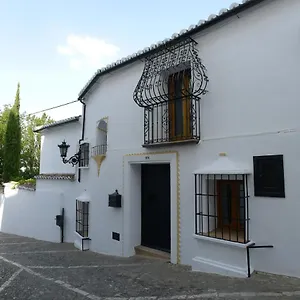 Alojamento de Acomodação e Pequeno-almoço Salvatierra, Ronda